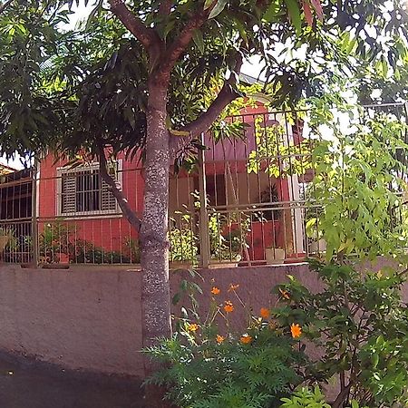 Casa Para Temporada Da Vo Cida Olímpia 客房 照片