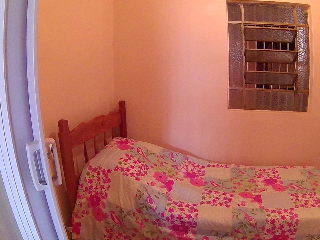 Casa Para Temporada Da Vo Cida Olímpia 客房 照片